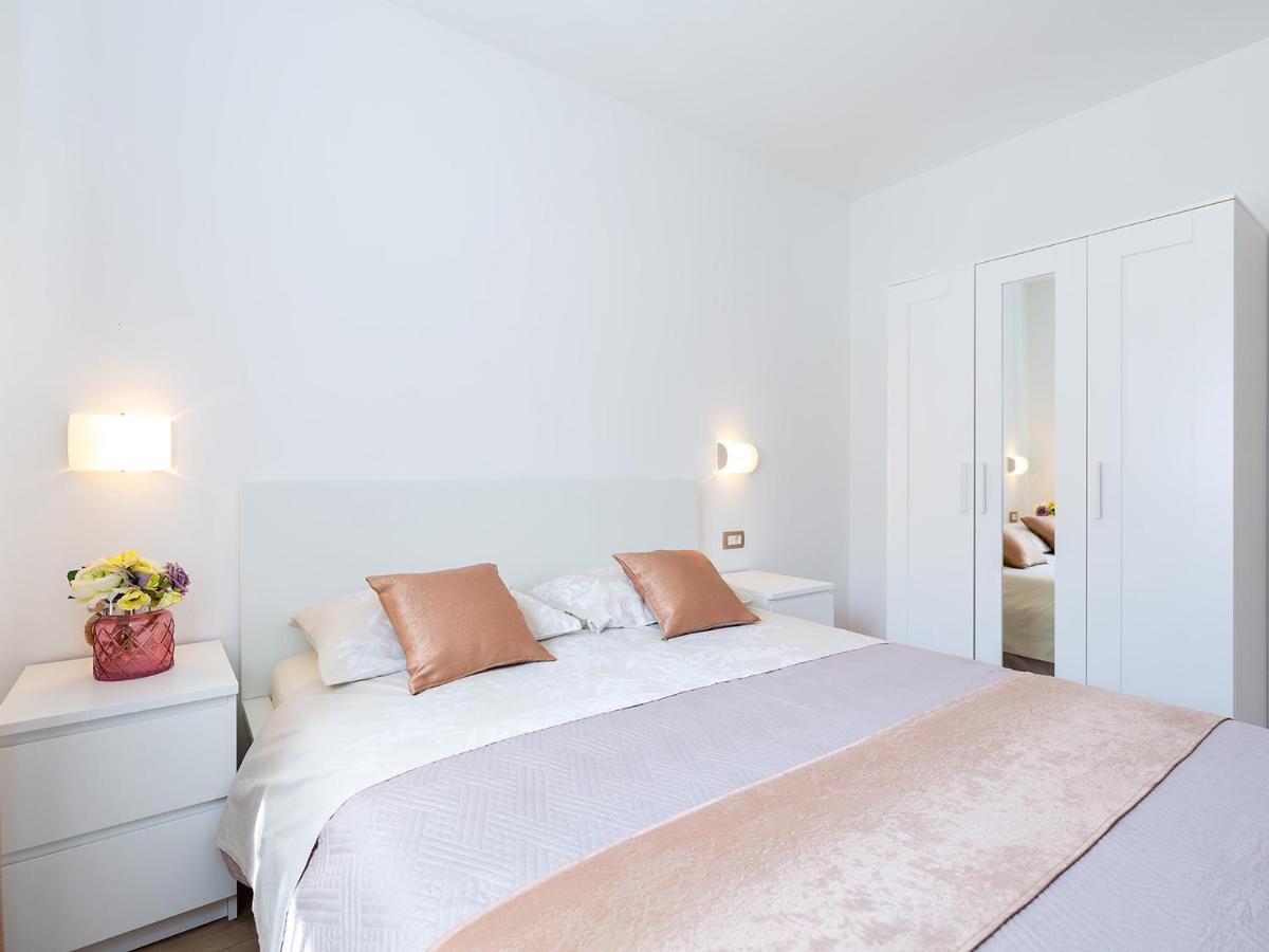 Villa Gioia Apartment With Terrace Poreč Dış mekan fotoğraf